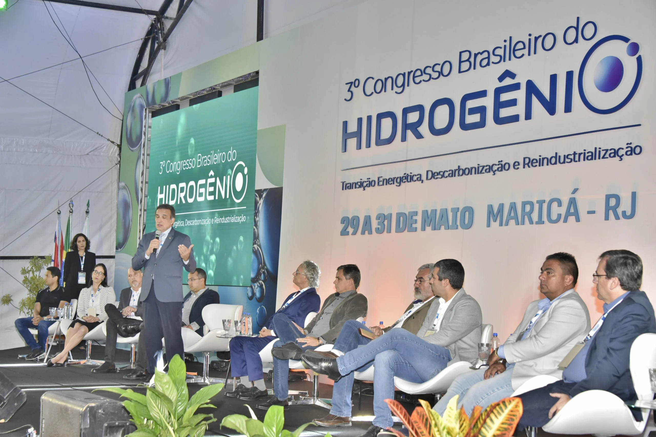 Hidrogênio natural encontrado em solo de Maricá