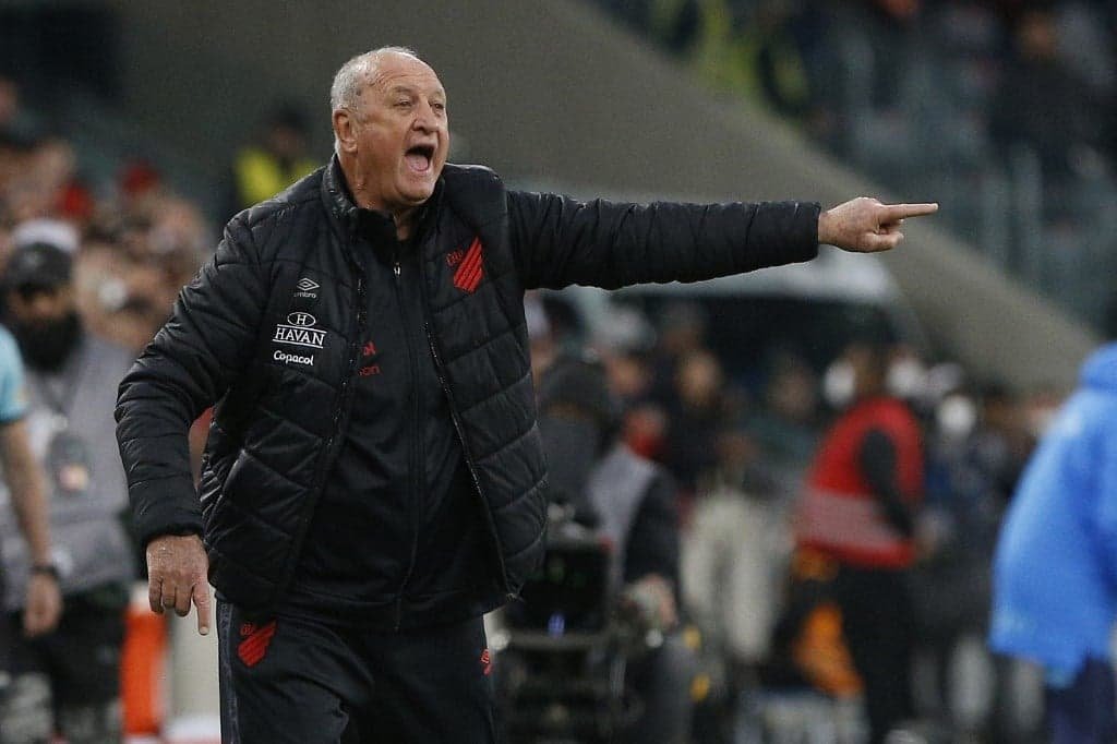 Atlético-MG fecha com Felipão para comandar o time