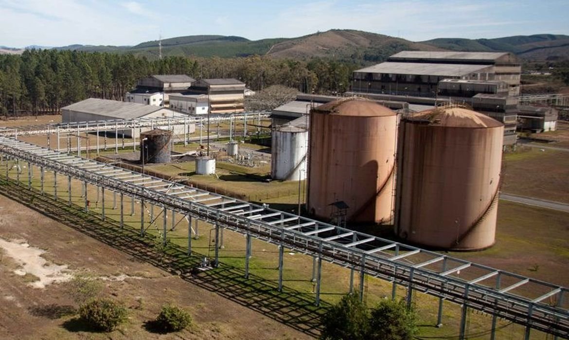 Barragem em antiga mina de urânio em Minas é colocada em emergência