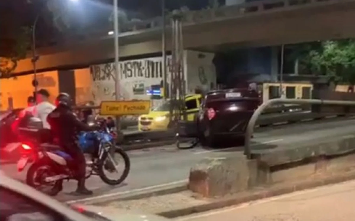 Capotamento deixa 2 pessoas feridas em Laranjeiras