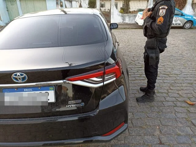 Corolla com motor roubado é apreendido