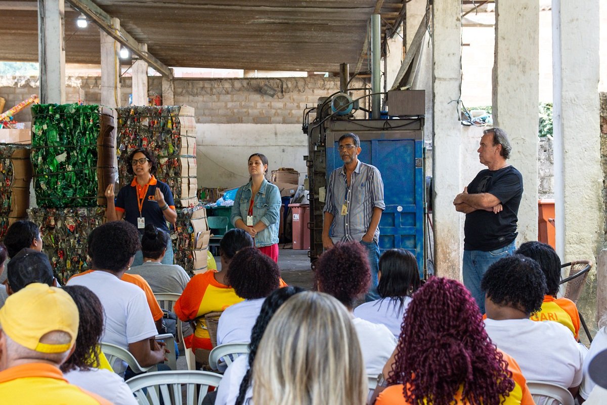 Garis de Niterói se destacam como voluntários em projeto inovador da UFF