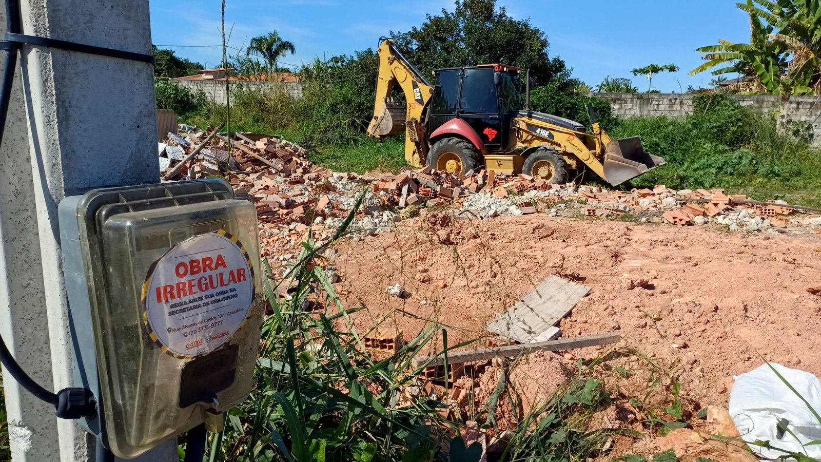 Mais duas construções irregulares em Itaipuaçu são demolidas pela Prefeitura