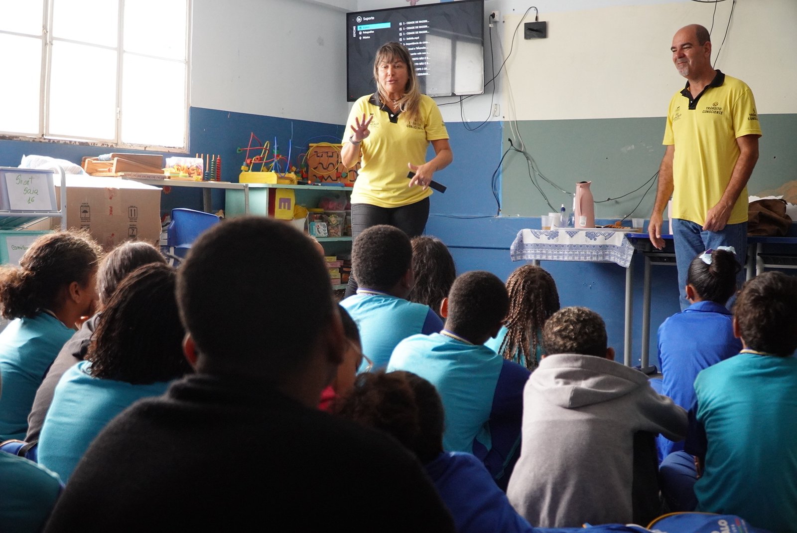 Orientações sobre trânsito são dadas pelo Projeto Escola Cidadã