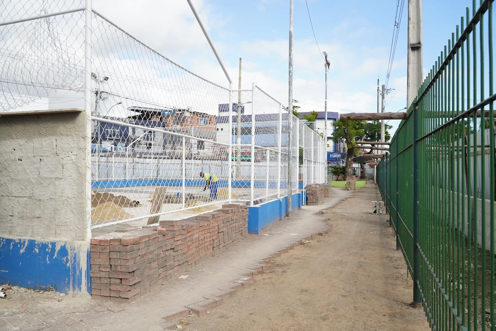 São Gonçalo tem praça renovada
