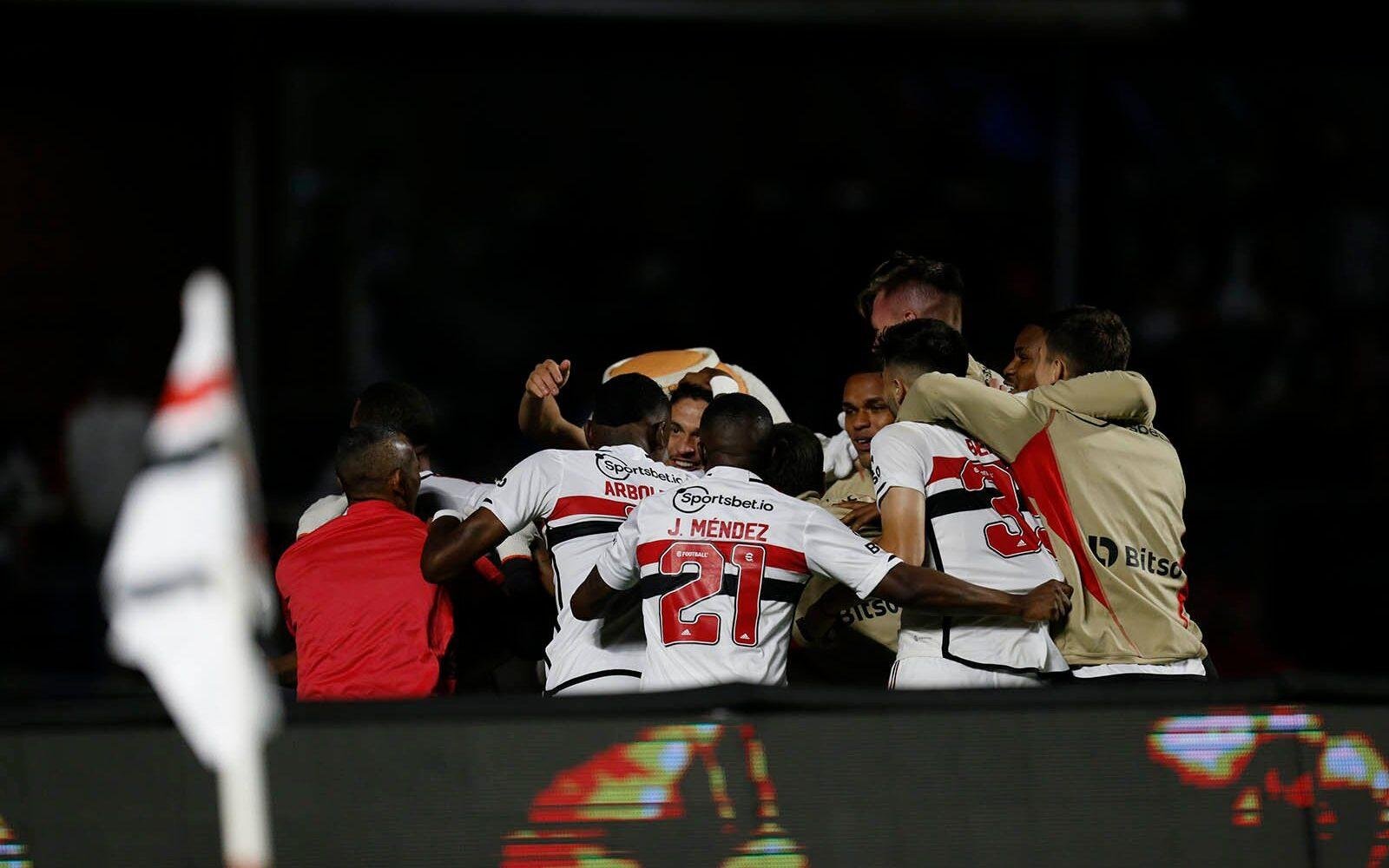 São Paulo vence do Sport nos pênaltis