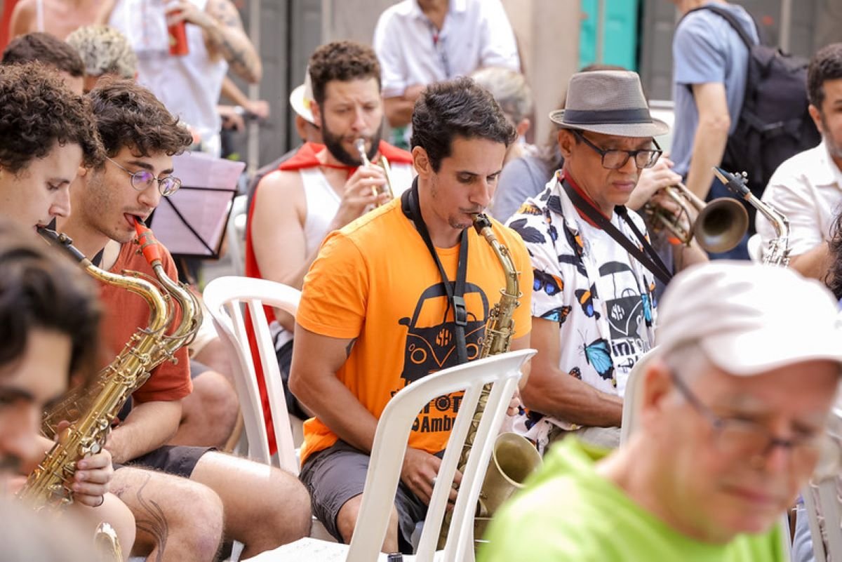 Sinfônica Ambulante leva música de qualidade e inclusão para o Barreto