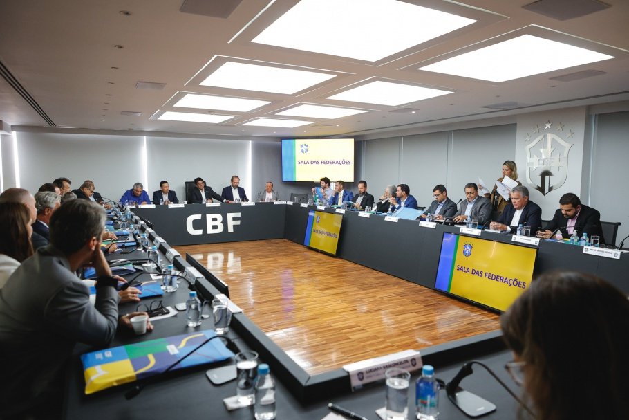 CBF promove reunião histórica com federações estaduais