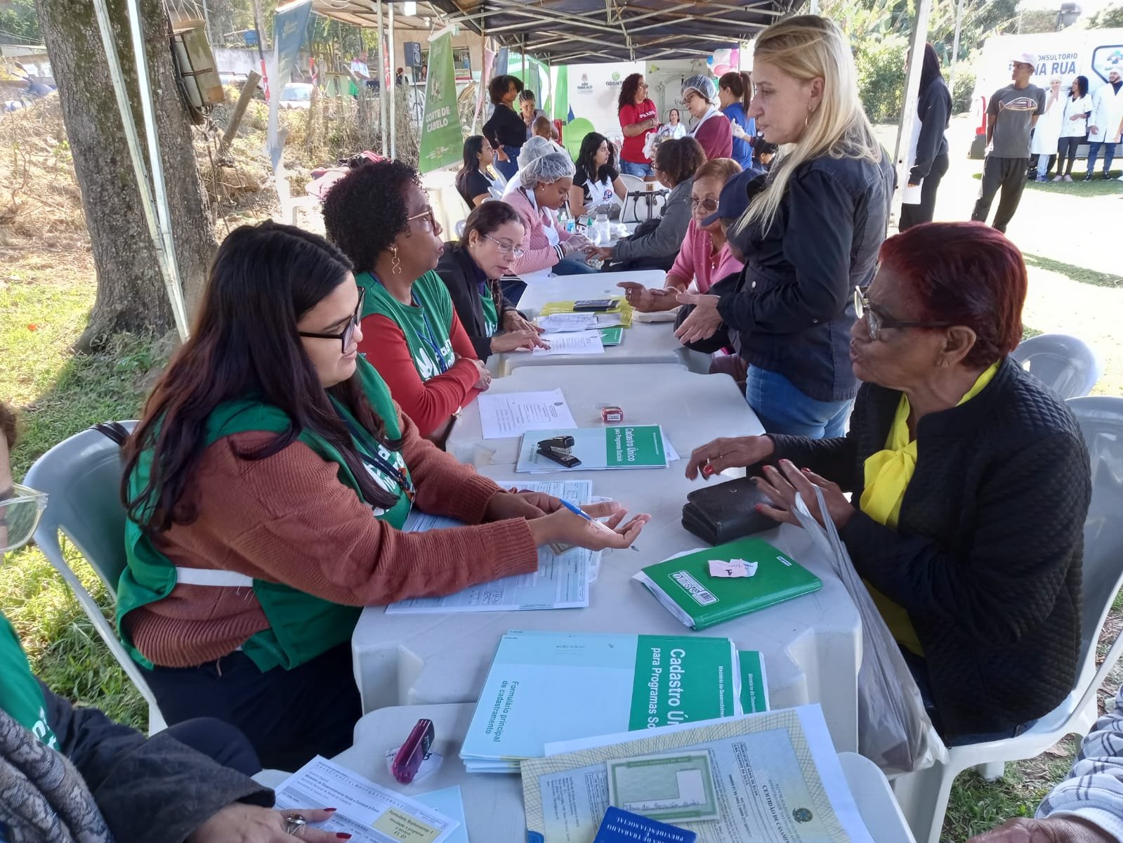Cidadania Itinerante reúne cerca de 400 pessoas no Anaia Grande