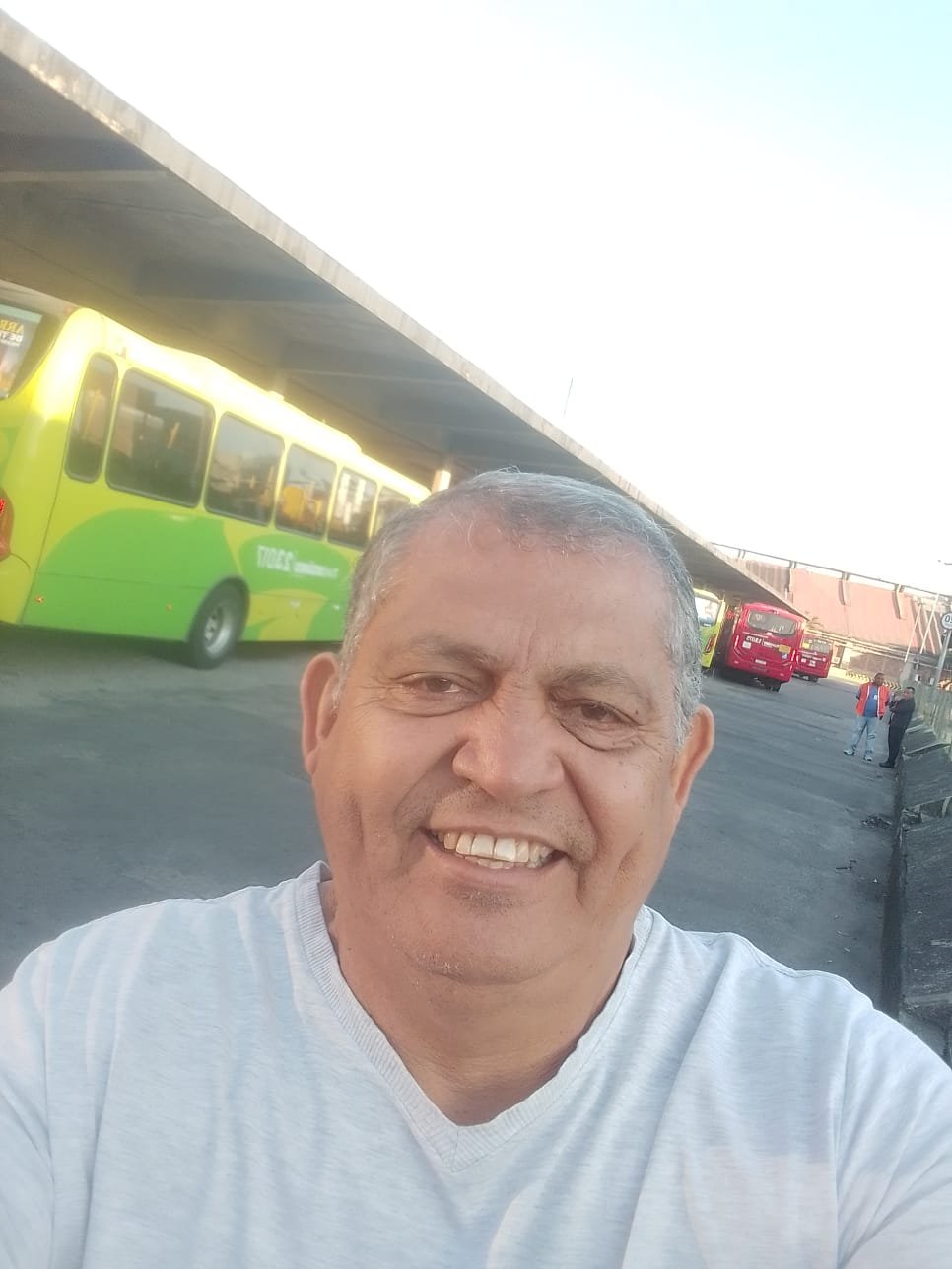 Dia do Motorista: alegrias e desafios de quem vive atrás do volante
