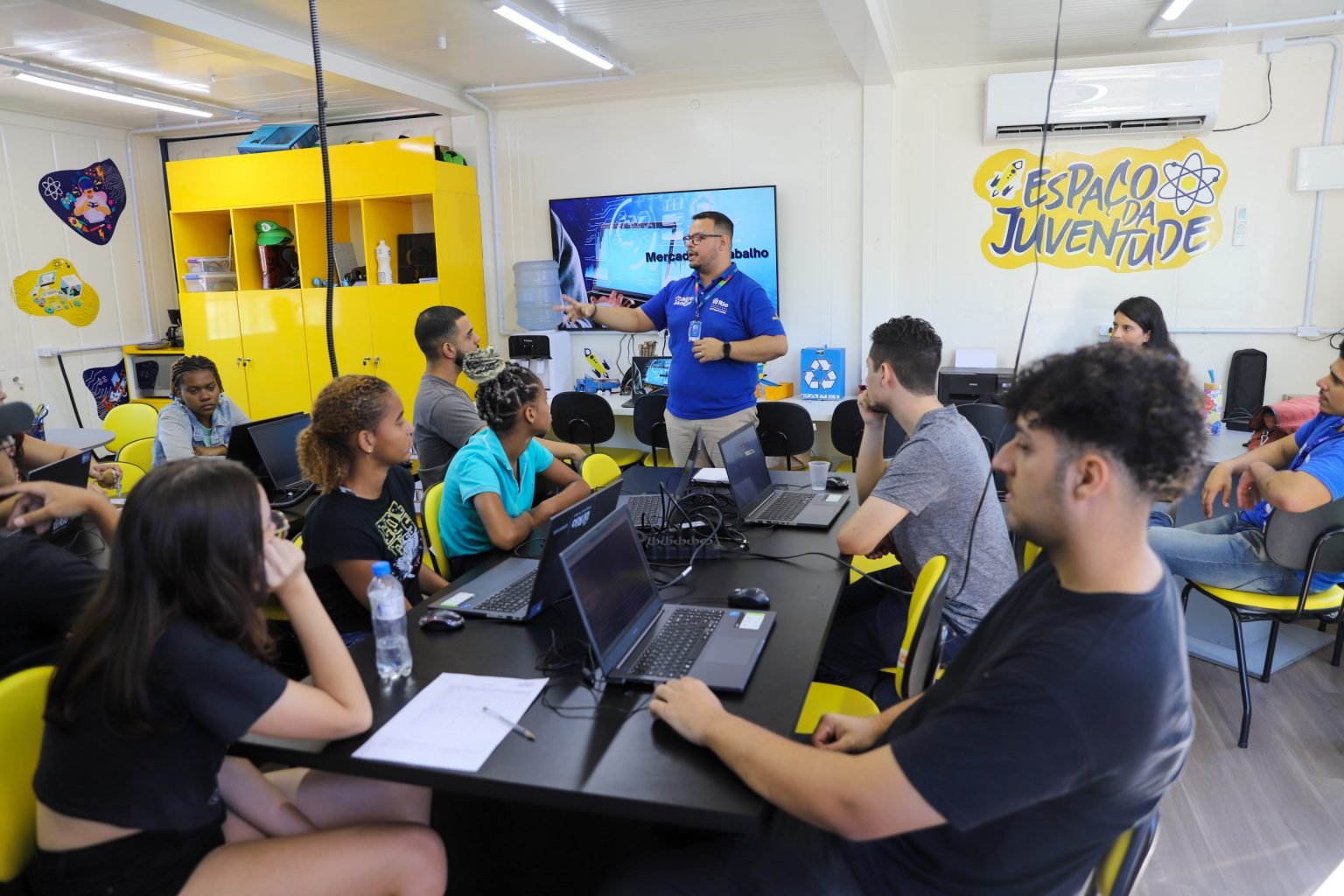 Espaços da Juventude promovem Colônia de Férias Tecnológica no mês de julho
