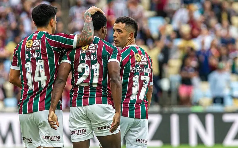 Fluminense enfrenta o Palmeiras no Campeonato Brasileiro