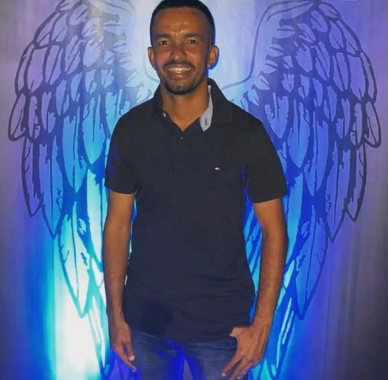 Homem é assassinado a tiros em quadra da São Clemente