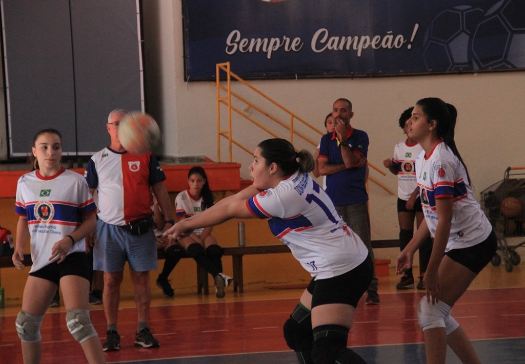 Jogos Estudantis já têm campeões do vôlei