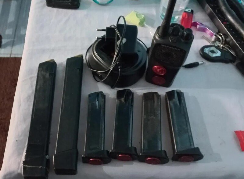 Miliciano "Cara de Égua" tem "arsenal de guerra" apreendido pela polícia