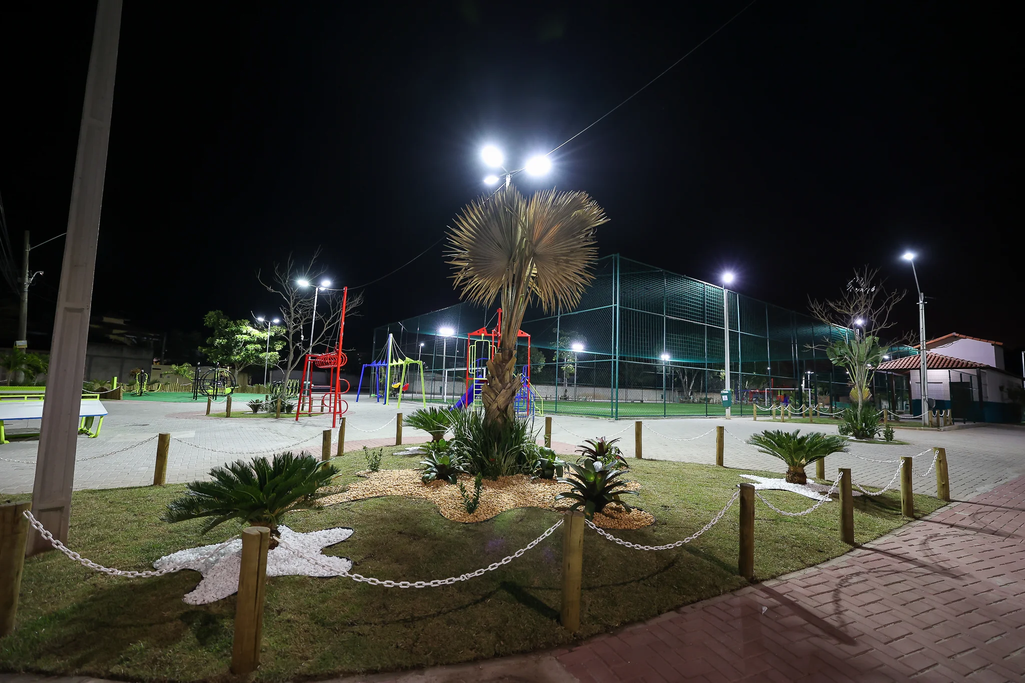 Moradores de Saquarema ganham complexo esportivo e de lazer para todas as idades