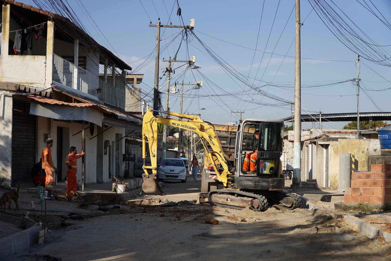 Obras de drenagem e pavimentação avançam no Boaçu