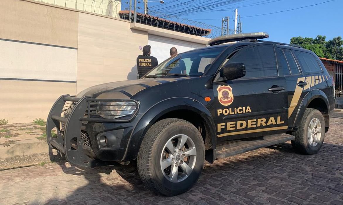 Polícia Federal apura suposto desvio de R$ 2,5 milhões da Caixa