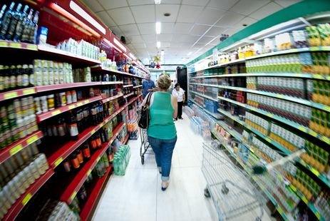 Reforma tributária pode onerar alimentos básicos alerta especialista