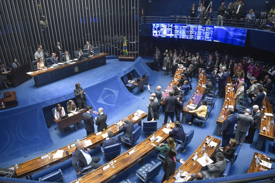 Senado endurece aprovação da reforma