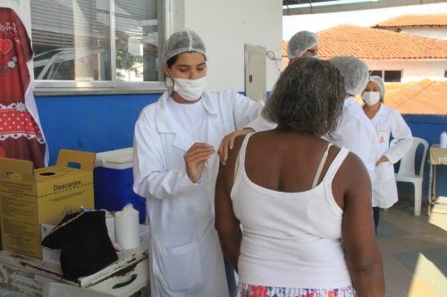 Vacinação contra covid-19 em São Gonçalo