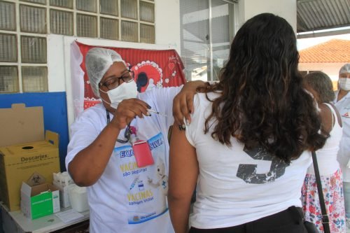 Vacinação contra covid-19 em São Gonçalo