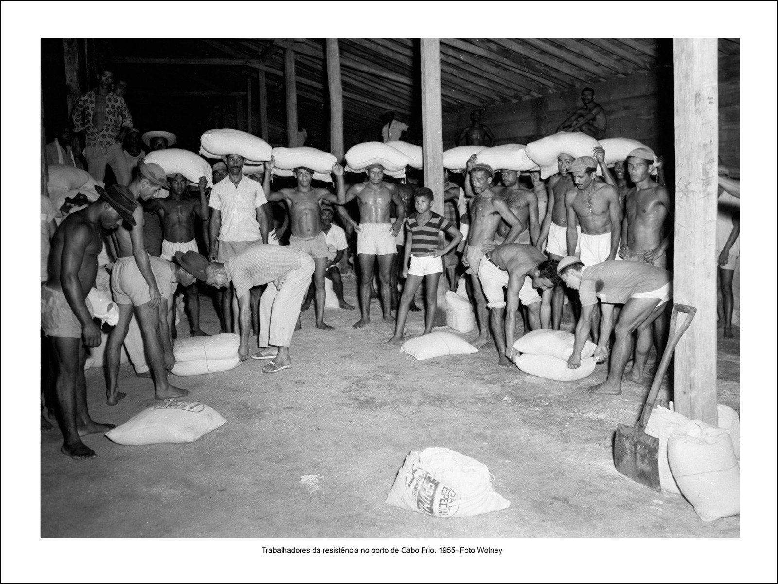 Sesc Niterói recebe exposição fotográfica sobre Cabo Frio