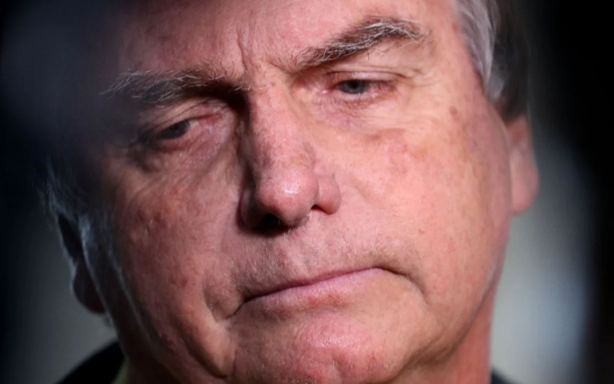 EUA autorizam FBI a ajudar PF a investigar Bolsonaro