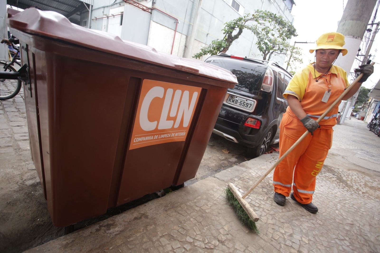 Niterói terá novos equipamentos para coletar lixo