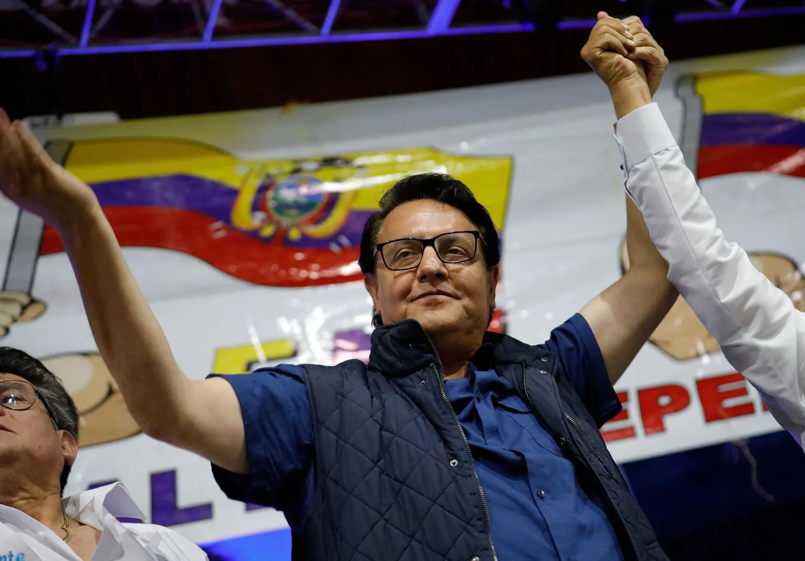 Equador: Candidato à presidência é assassinado em Quito
