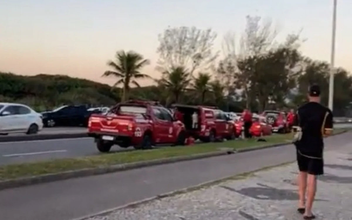 Jovem desaparece no mar da Praia do Recreio