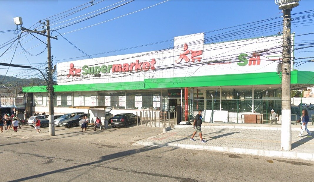 MPT abre procedimento contra Supermarket do Largo da Batalha por insalubridade