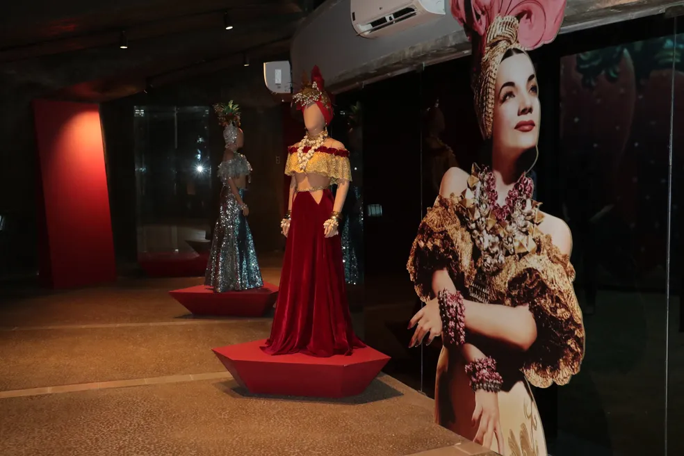 Museu Carmen Miranda volta a encantar o público