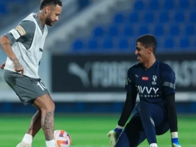 Neymar participa de treino do Al-Hilal e aumenta expectativa por estreia