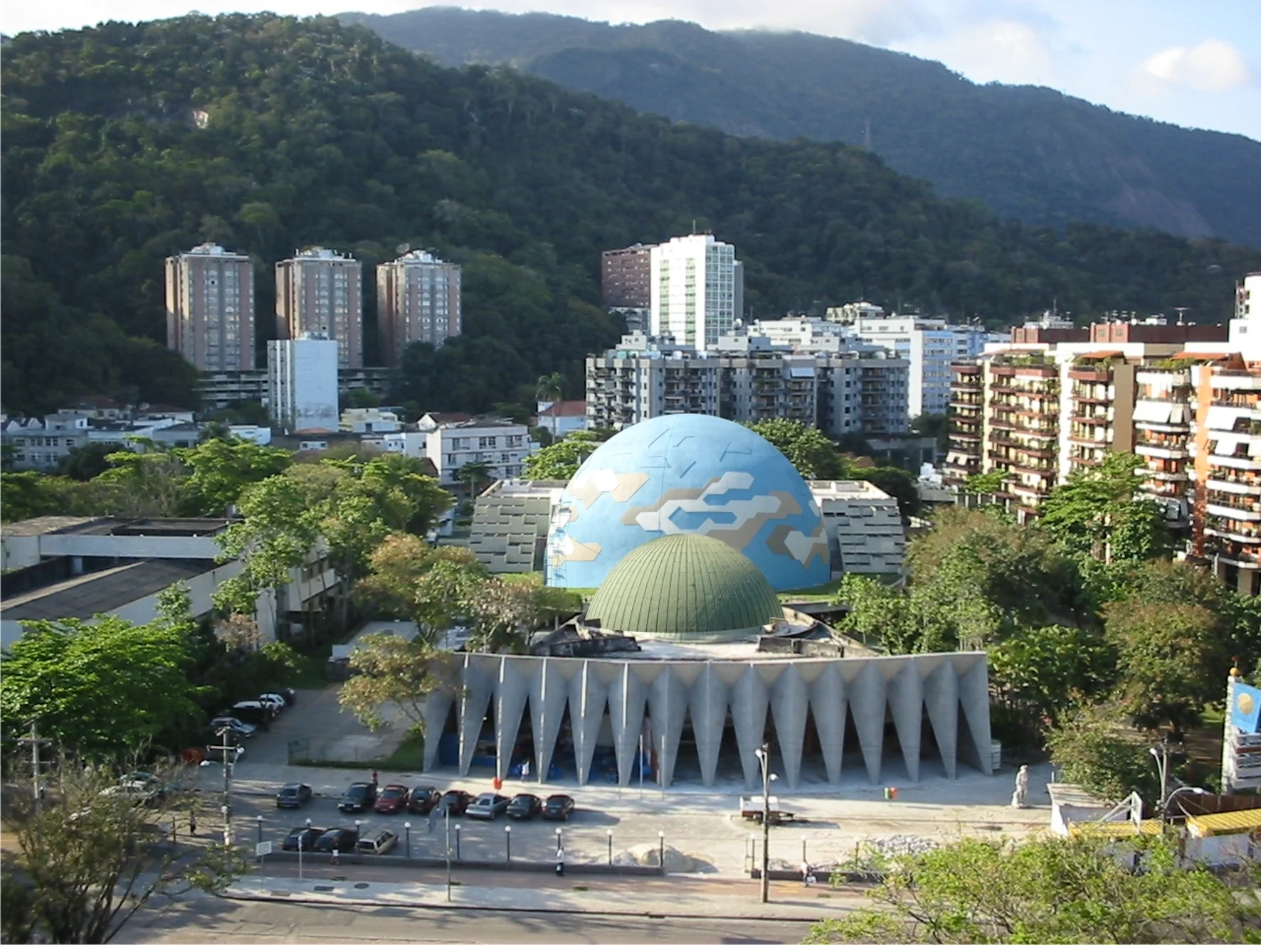 Planetário da Gávea com nova experiência imersiva: "Caminhando na Lua"