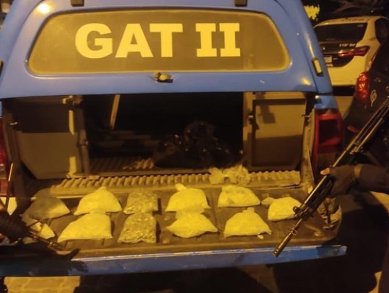 Saquarema: Polícia apreende 1.400 pinos de cocaína