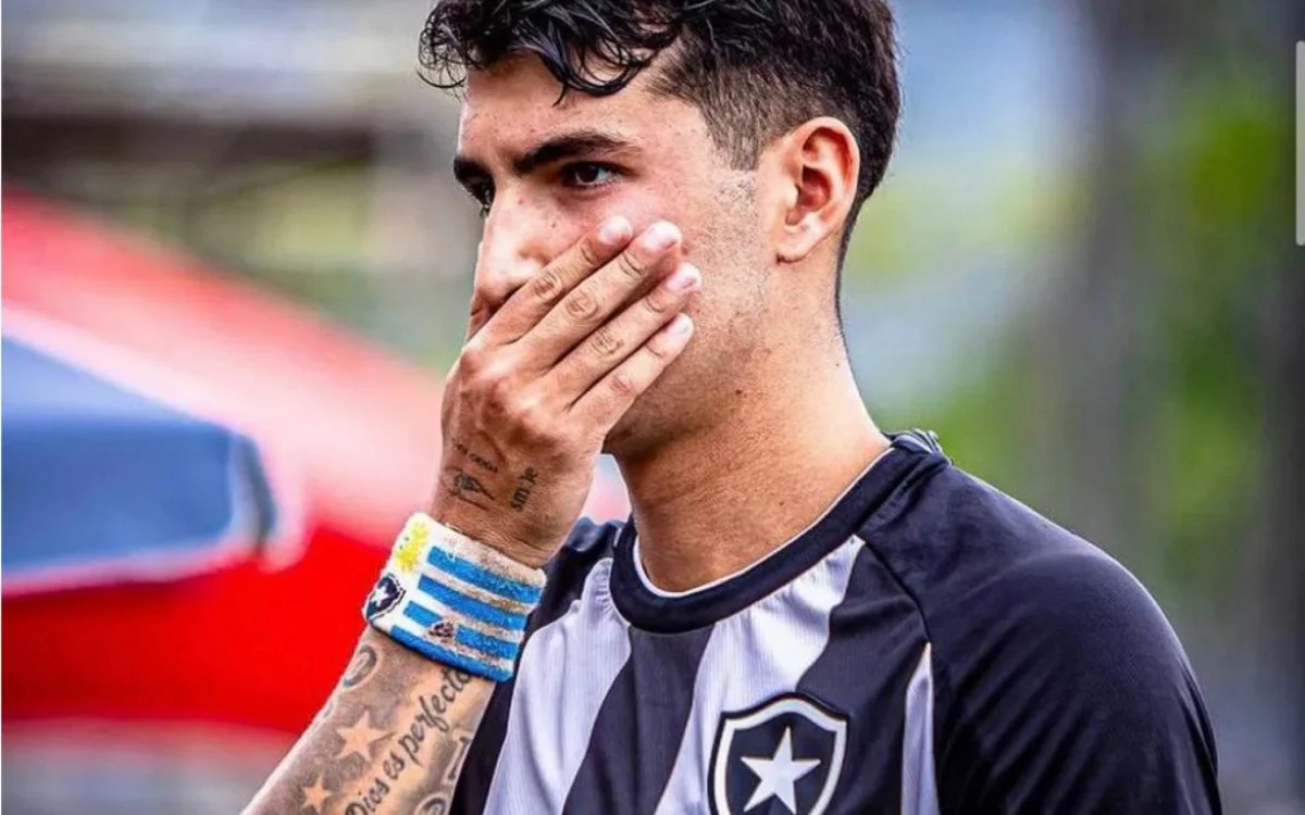 Filho de Loco Abreu provoca Flamengo após vitória do Botafogo