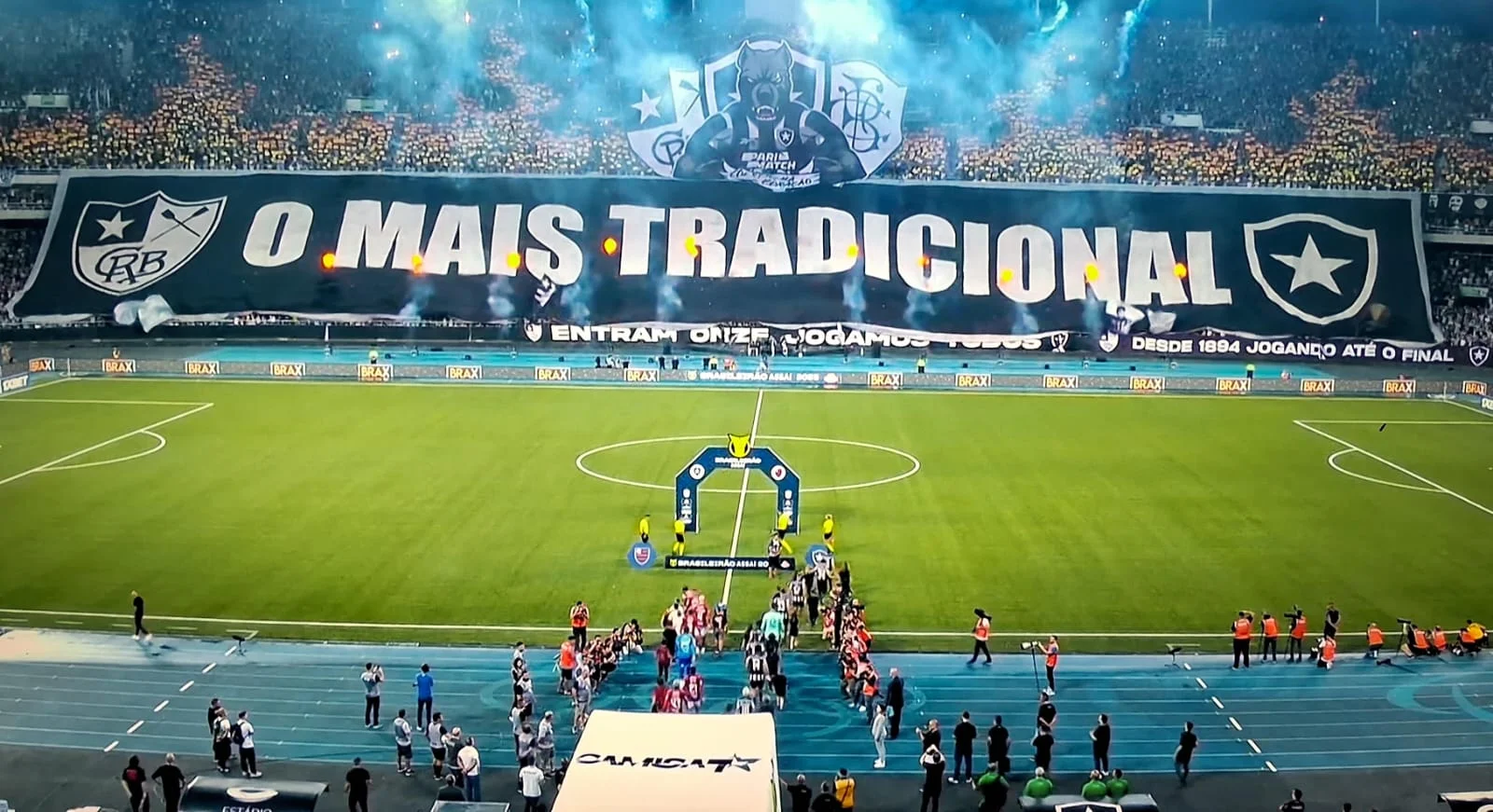 Flamengo derruba Botafogo no tapetinho