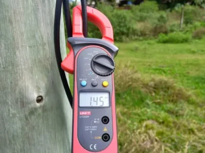Furto de energia em queijaria de Rio Bonito resulta em prisão