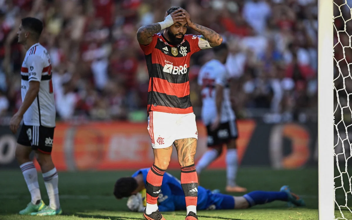 Gabigol quer ficar no Flamengo e espera renovação