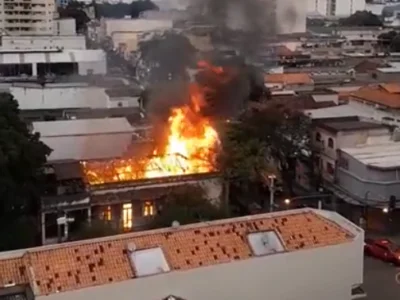 Incêndio no Centro de Niterói
