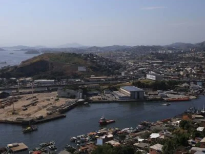 Niterói: Dragagem do Canal de São Lourenço inicia nova fase