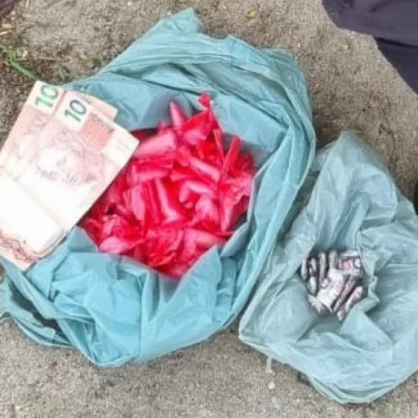 PM prende traficante com drogas em Cabo Frio