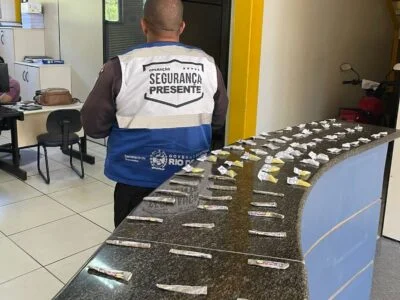 Segurança Presente apreende drogas em Niterói