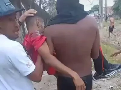 Confronto de organizadas do Flamengo e Vasco termina em morte - Vídeo