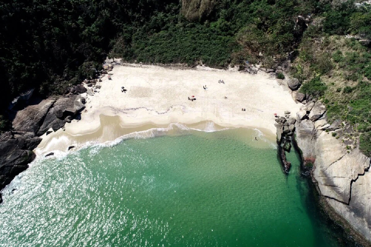 Praia do Sossego é certificada com Bandeira Azul pela terceira vez