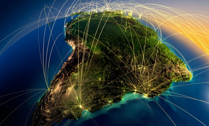 Redes neutras de fibra ótica crescem 20% no Brasil