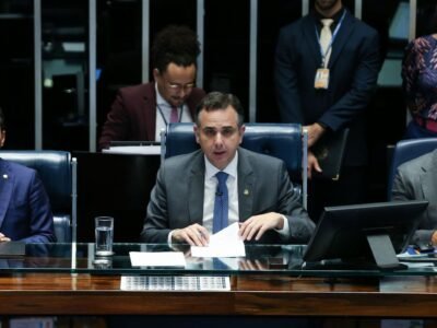 Senado adia votação da proposta de minirreforma eleitoral
