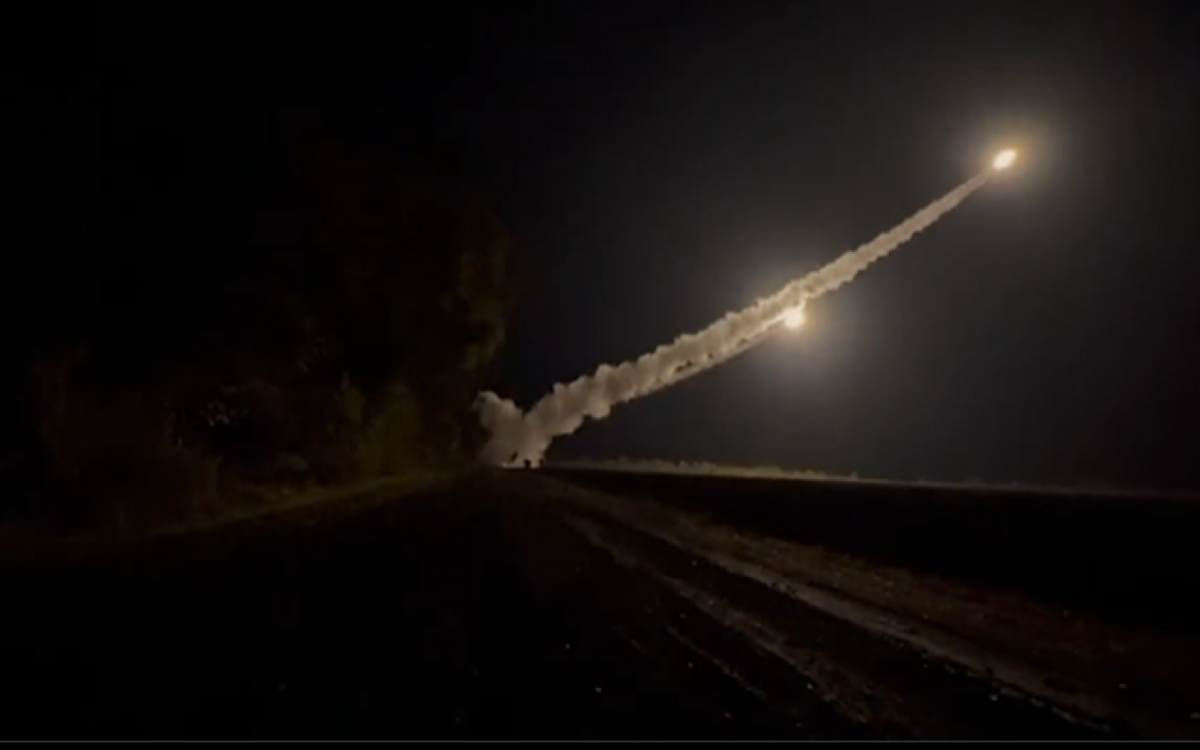Vídeo: Ucrânia usa mísseis de longo alcance dos EUA contra a Rússia