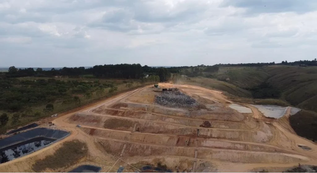 Brasília: Raio-X do lixo humano